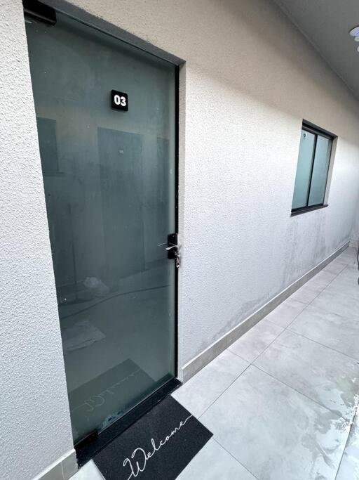 3-Studio Prox Uel E Catuai C/Ar لوندرينا المظهر الخارجي الصورة